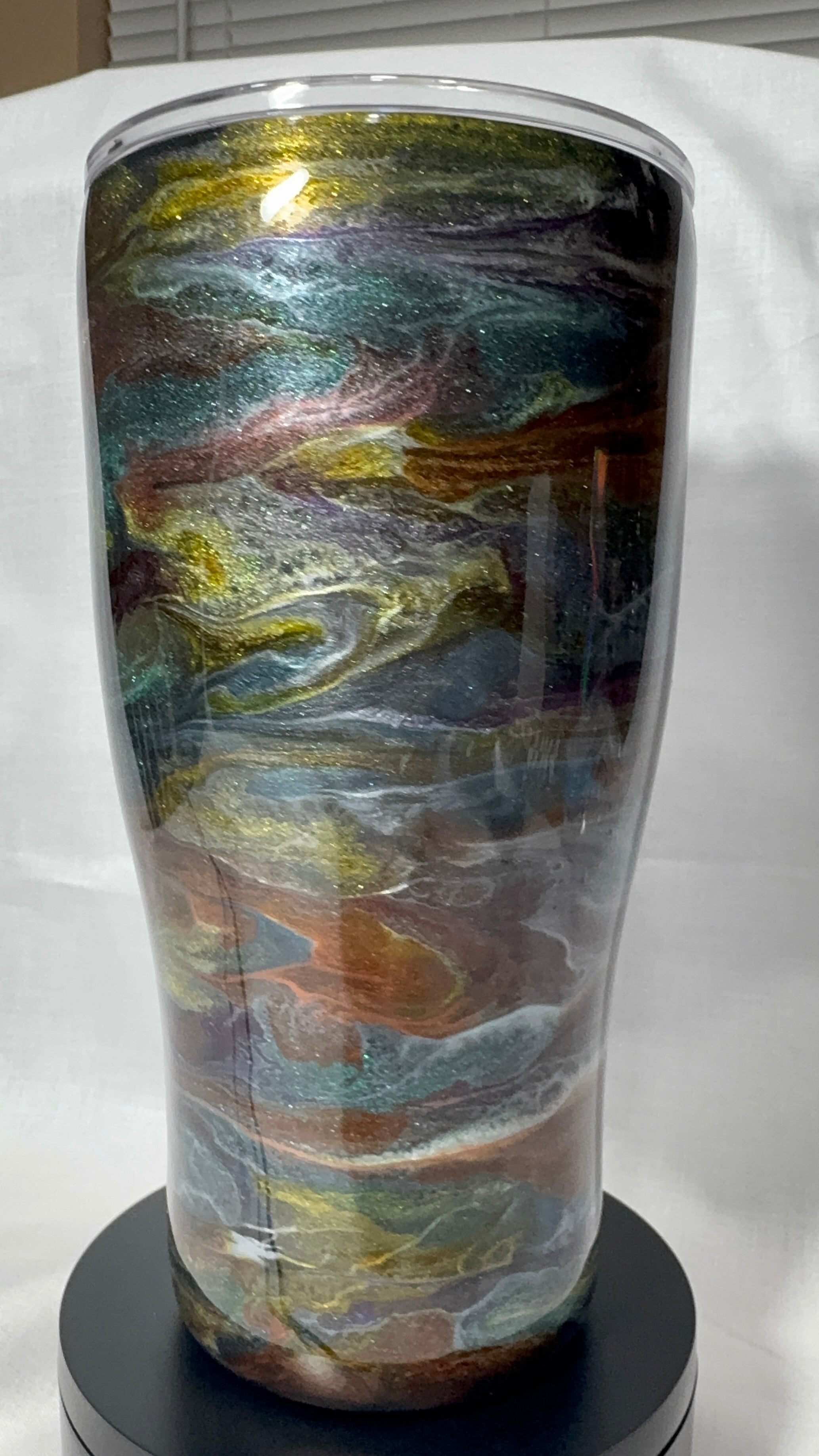 30 oz Curved Tumbler