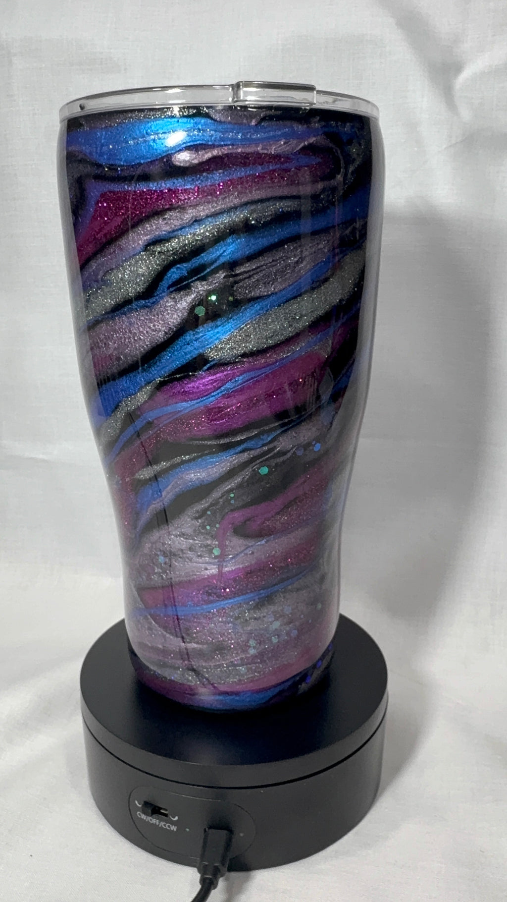 30 oz Curved Tumbler