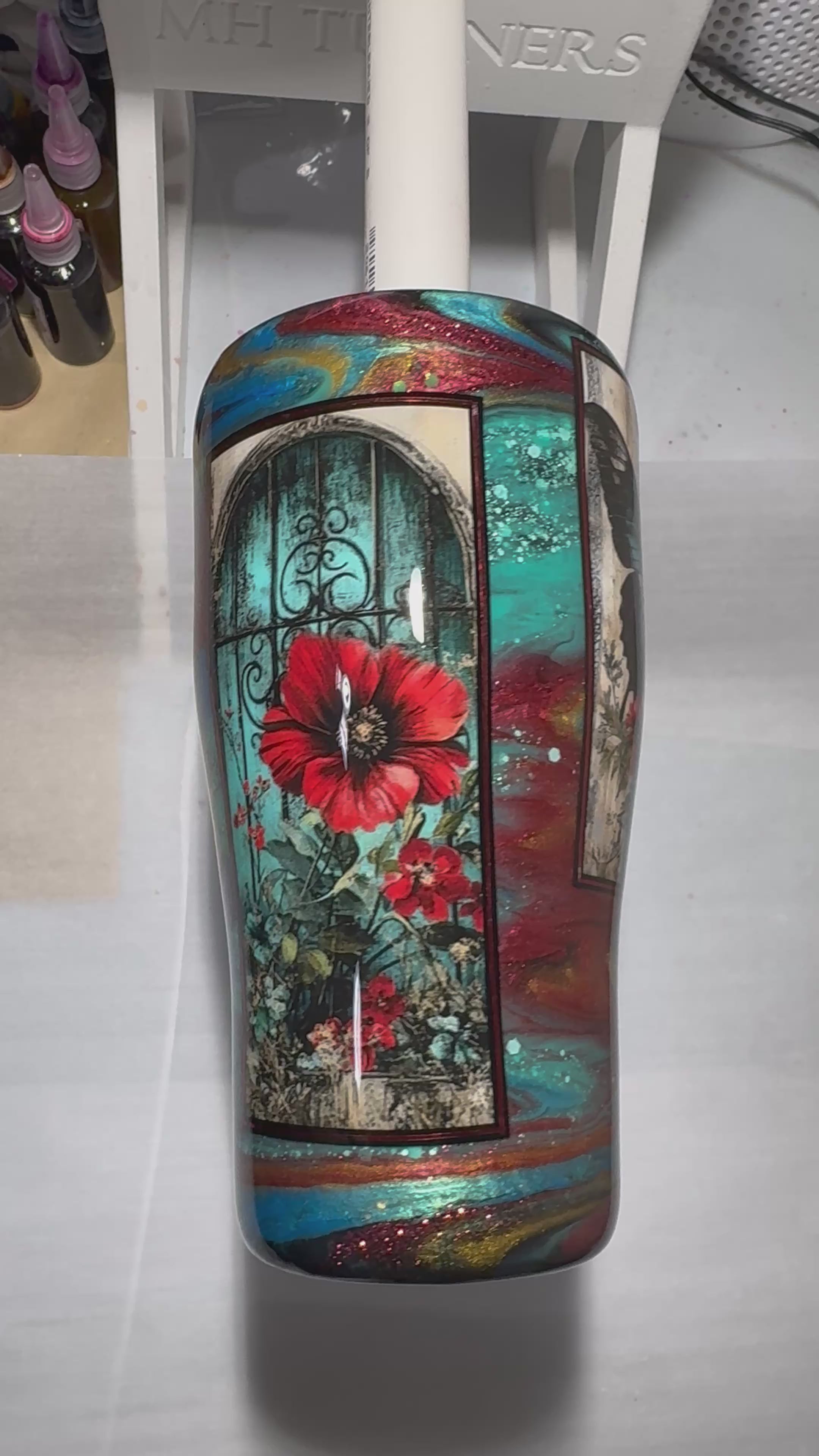 30oz Curved Butterflies